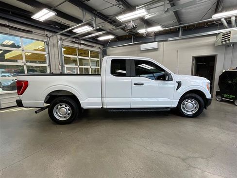 Used 2021 Ford F150 XL w/ Equipment Group 101A High RWD image 6