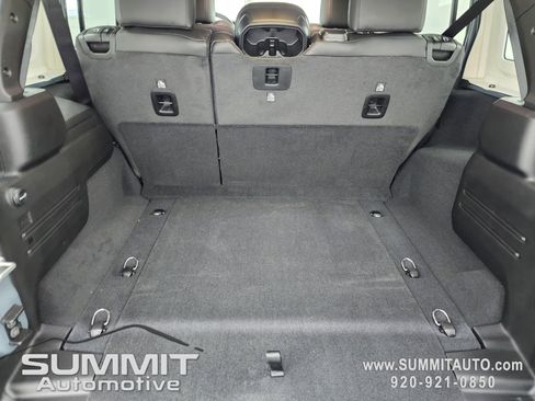 New 2026 Jeep Wrangler Unlimited Rubicon w/ Safety Group image 30