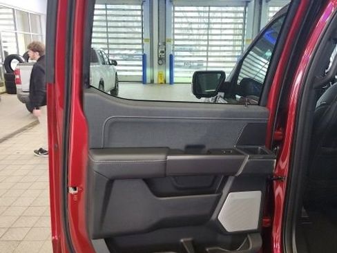 New 2026 Ford F150 Lariat w/ Equipment Group 502A High image 32