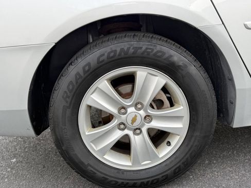 Used 2016 Chevrolet Impala Limited LS FWD image 9