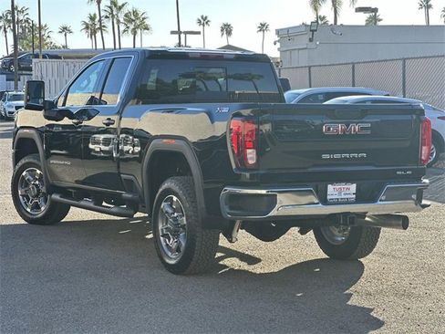 New 2026 GMC Sierra 2500 SLE w/ SLE Value Package; image 5