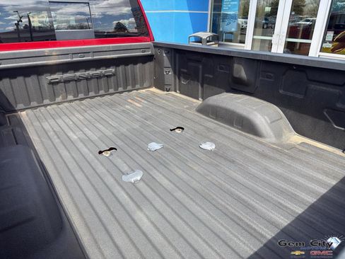 Used 2024 GMC Sierra 3500 Denali w/ Denali Reserve Package AWD/4WD image 8