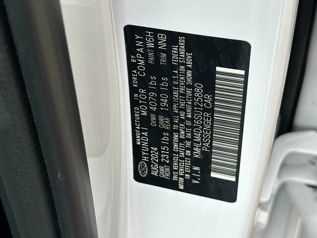 Used 2025 Hyundai Elantra SEL FWD image 35