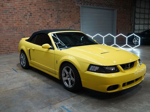 Used 2003 Ford Mustang Cobra image 45