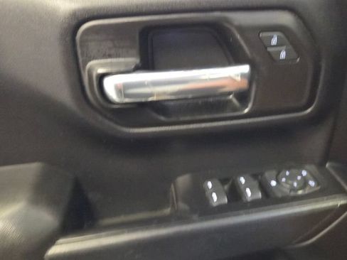 Used 2020 Chevrolet Silverado 1500 Custom w/ Custom Value Package RWD image 29