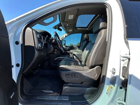 Used 2023 GMC Sierra 3500 Denali w/ Denali Ultimate Package image 2