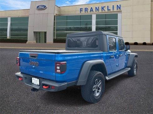Used 2024 Jeep Gladiator Mojave image 7