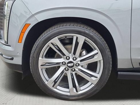 Certified 2025 Cadillac Escalade Sport Platinum AWD/4WD image 34