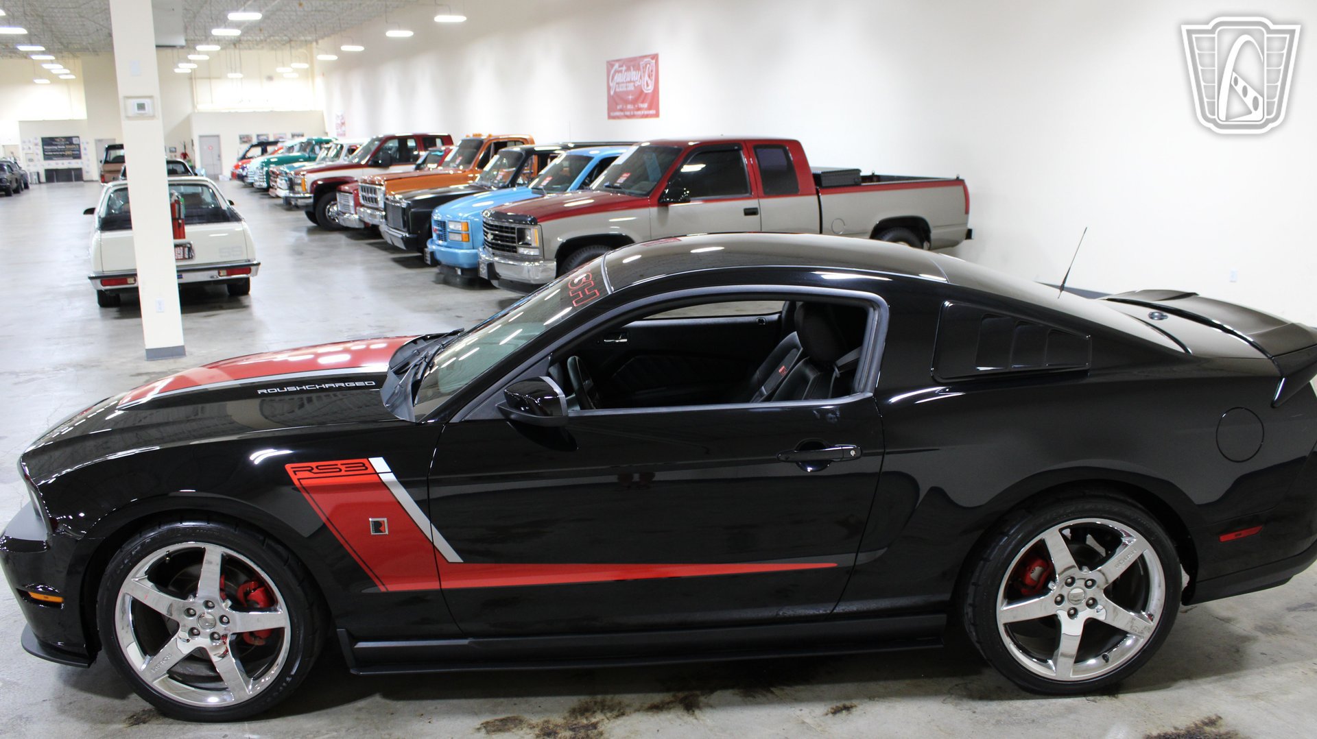 Used 2012 Ford Mustang GT Premium w/ Electronics Pkg RWD image 34