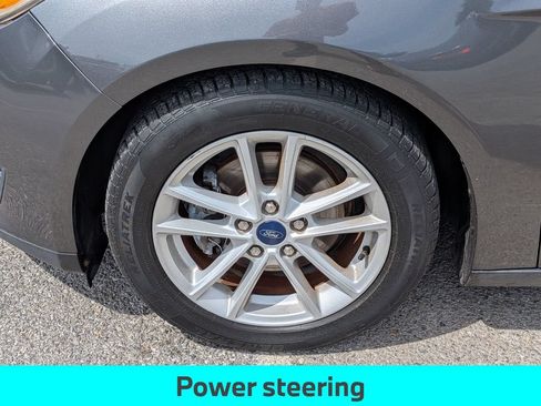 Used 2018 Ford Focus SE FWD image 12