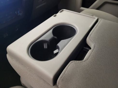 Used 2019 Ford F150 XLT w/ Equipment Group 302A Luxury AWD/4WD image 26