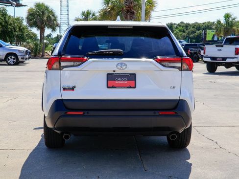 Used 2024 Toyota RAV4 LE FWD image 21