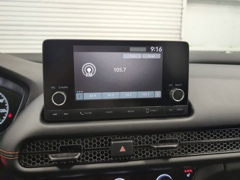 Used 2024 Honda HR-V Sport image 10