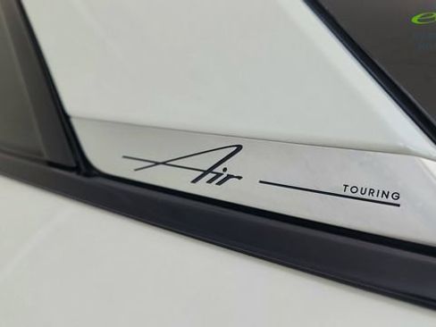 Used 2024 Lucid Air Touring AWD/4WD image 20