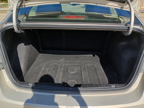 Used 2012 Chevrolet Cruze LS image 5