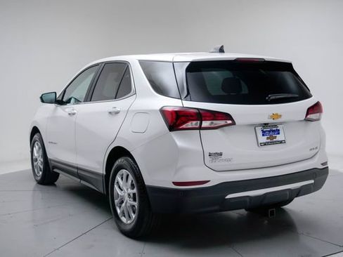 Used 2024 Chevrolet Equinox LT AWD/4WD image 4