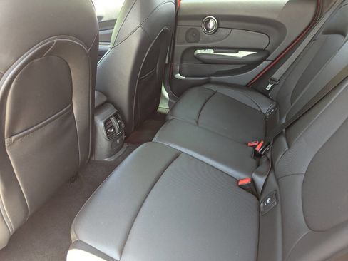 Used 2016 MINI Cooper Clubman FWD image 22