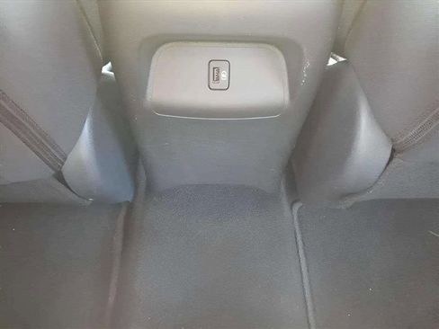 Used 2021 Nissan Sentra SR image 13