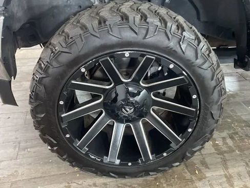 Used 2018 Ford F250 Lariat w/ Chrome Package AWD/4WD image 15
