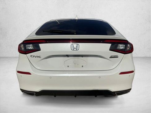 Used 2024 Honda Civic Sport Touring image 6