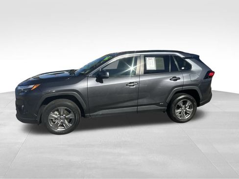 Used 2024 Toyota RAV4 XLE image 4
