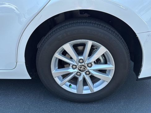 Used 2025 Toyota Camry LE w/ Convenience Package AWD/4WD image 14