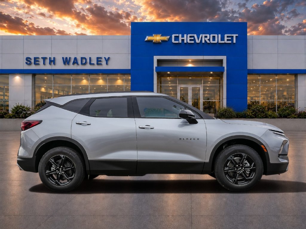 New 2026 Chevrolet Blazer LT w/ Convenience Package AWD/4WD image 8