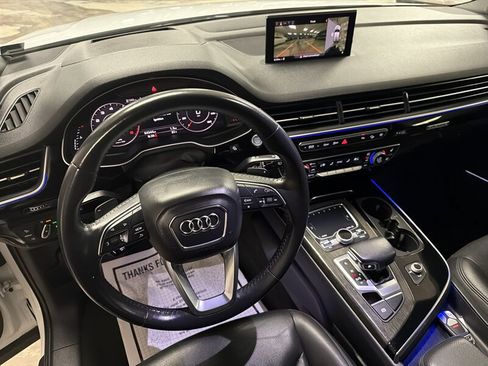 Used 2018 Audi Q7 3.0T Prestige w/ Prestige Package AWD/4WD image 26