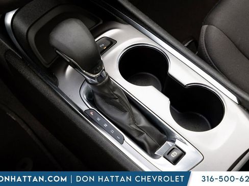 Used 2024 Chevrolet Malibu LT FWD image 12