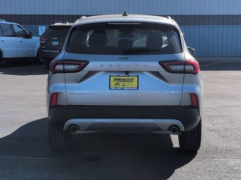 Used 2024 Ford Escape Platinum AWD/4WD image 7