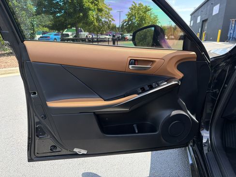 Used 2025 Lexus IS 350 F Sport RWD image 25