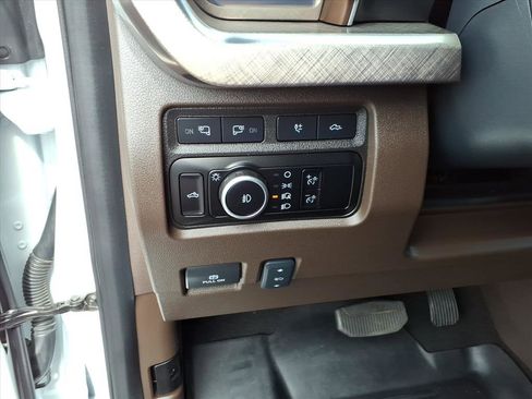 Used 2024 Ford F350 King Ranch w/ Chrome Package image 18