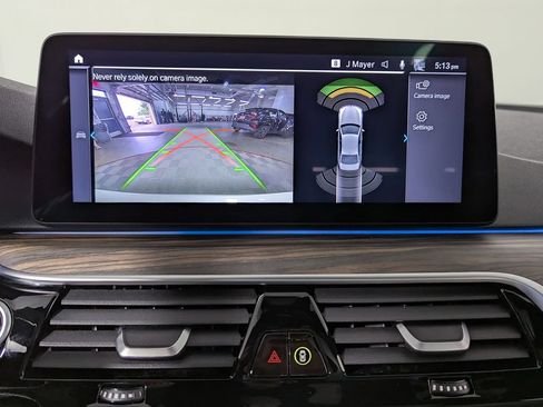 Used 2023 BMW 530e xDrive w/ Executive Package AWD/4WD image 29
