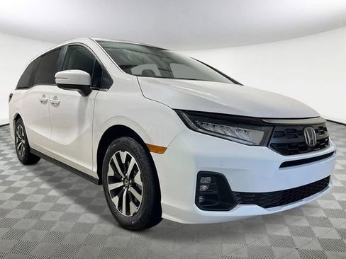 New 2026 Honda Odyssey EX-L image 8