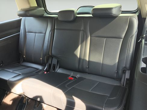 Used 2022 Ford Expedition XLT RWD image 21