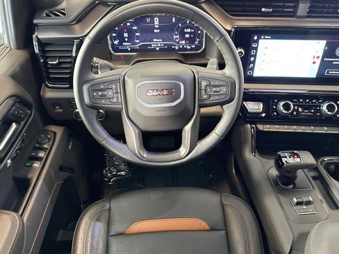 Used 2025 GMC Sierra 1500 AT4 image 20