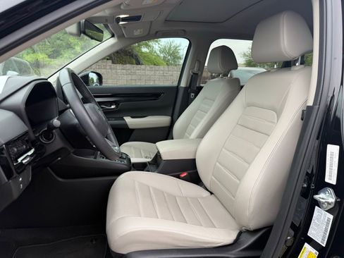 Used 2024 Honda CR-V EX-L image 12