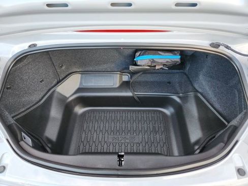 Used 2024 MAZDA MX-5 Miata Club w/ Interior Package image 20