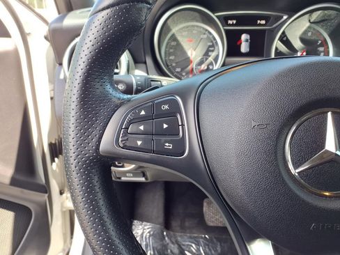 Used 2020 Mercedes-Benz GLA 250 image 14
