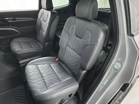 Used 2025 Kia Telluride SX Prestige X-Pro image 12