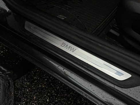 Used 2023 BMW 540i xDrive w/ Premium Package image 19