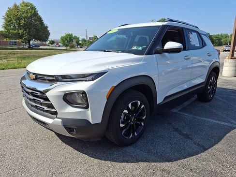 Used 2023 Chevrolet TrailBlazer LT w/ Convenience Package AWD/4WD image 6
