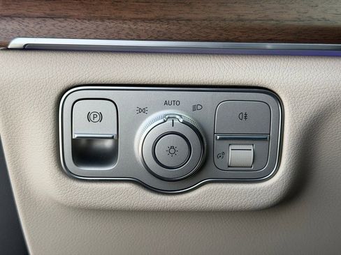 New 2026 Mercedes-Benz GLE 350 4MATIC image 23