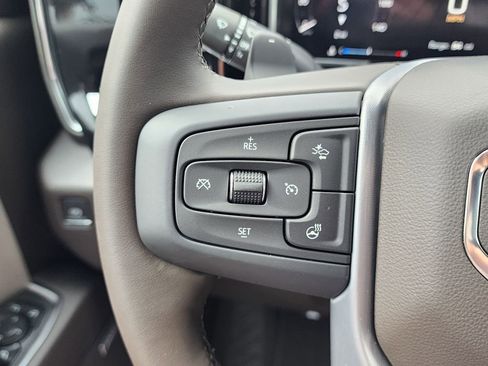 New 2026 GMC Sierra 1500 SLT image 22