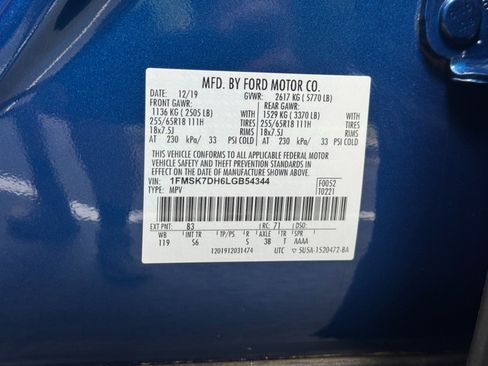 Used 2020 Ford Explorer XLT w/ Equipment Group 202A RWD image 40