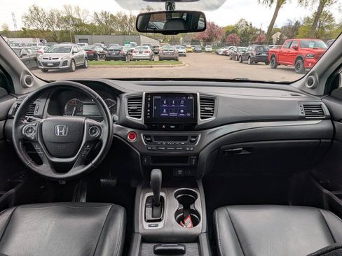Used 2018 Honda Pilot EX-L image 3
