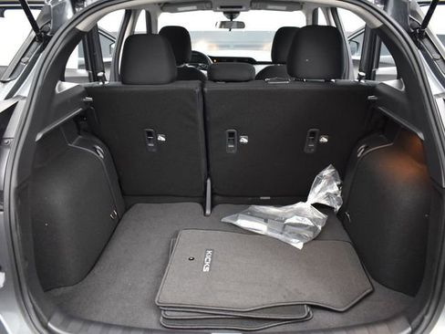 Used 2024 Nissan Kicks S FWD image 28