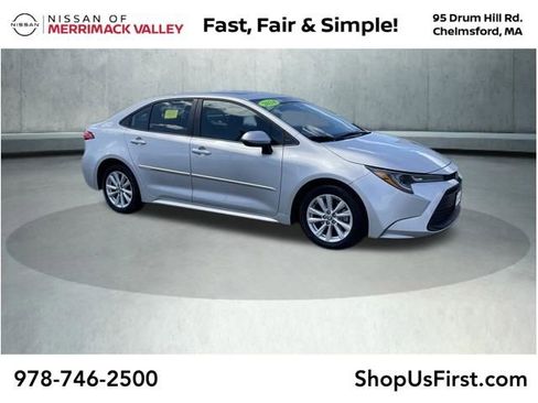 Used 2024 Toyota Corolla LE w/ LE Premium Package FWD image 1