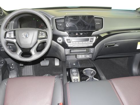 New 2026 Honda Ridgeline Black Edition image 11