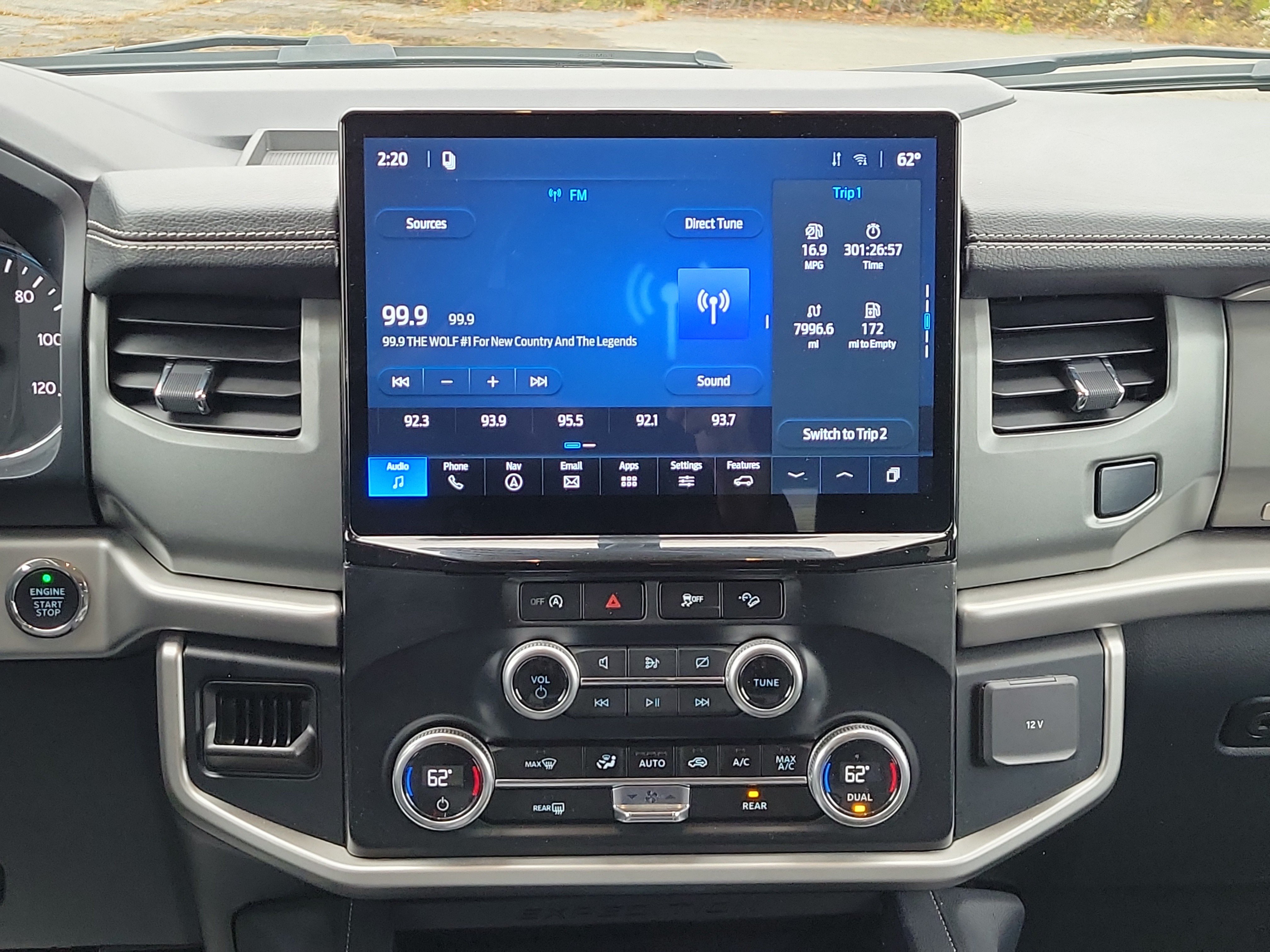 Used 2024 Ford Expedition Max XLT AWD/4WD image 26